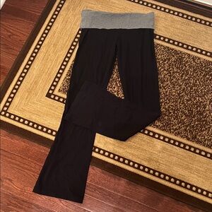 Express vintage Black and Gray Yoga Pants/ flare legging